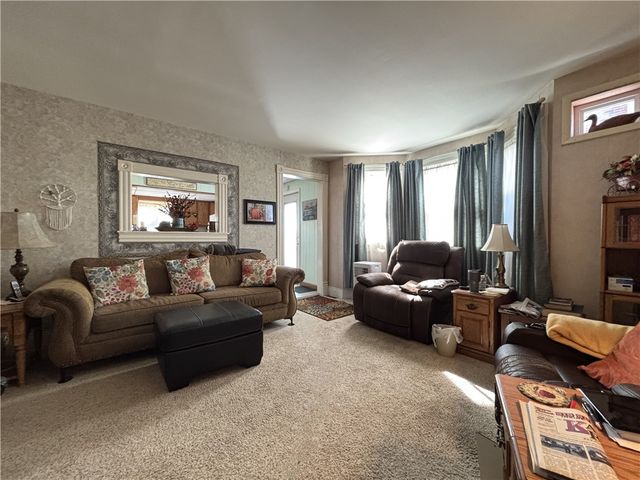 22 Hemlock Avenue, Kane Boro, PA 16735