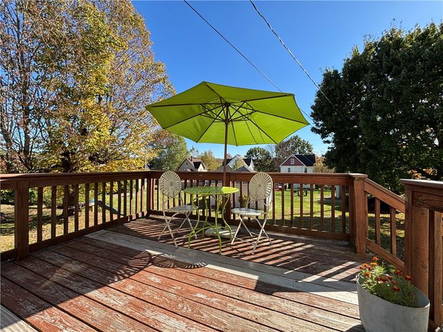 22 Hemlock Avenue, Kane Boro, PA 16735