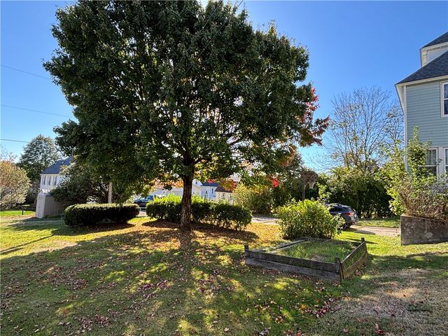 22 Hemlock Avenue, Kane Boro, PA 16735