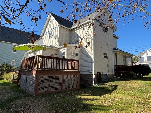 22 Hemlock Avenue, Kane Boro, PA 16735