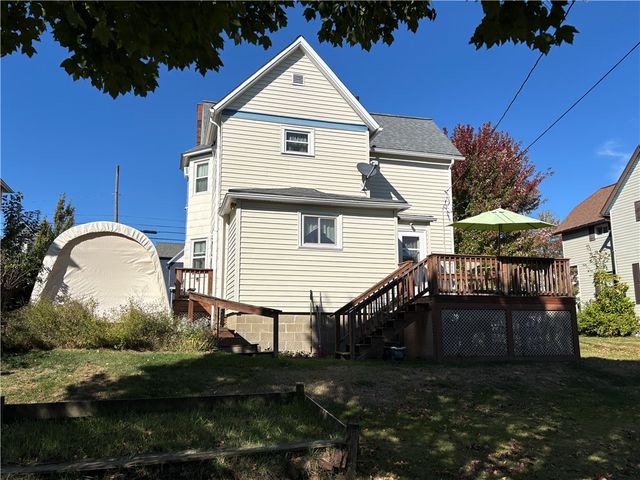 22 Hemlock Avenue, Kane Boro, PA 16735