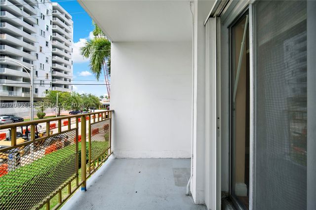 1340 Lincoln Rd 207, Miami Beach, FL 33139