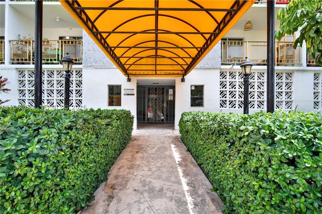 1340 Lincoln Rd 207, Miami Beach, FL 33139