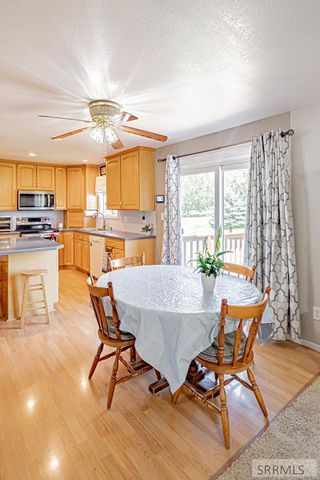 1239 N 1100 E, Shelley, ID 83274