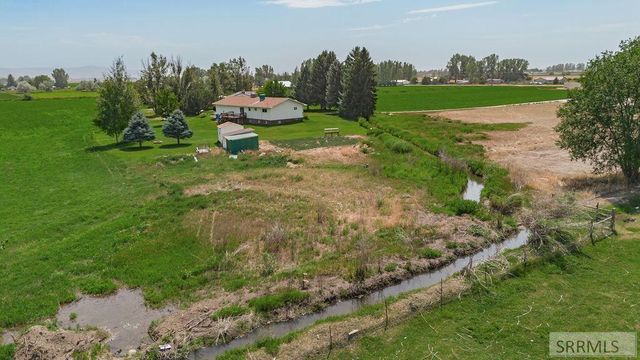 1239 N 1100 E, Shelley, ID 83274