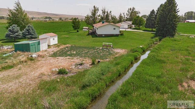 1239 N 1100 E, Shelley, ID 83274