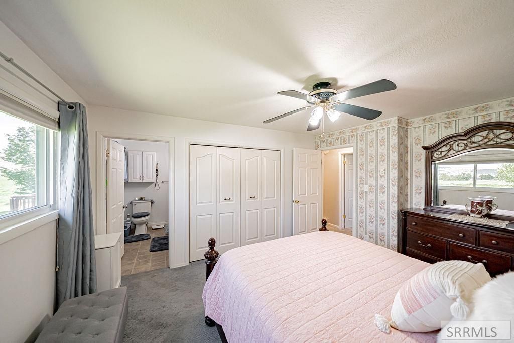 Image 23 of property listing at 1239 N 1100 E, Shelley, ID 83274