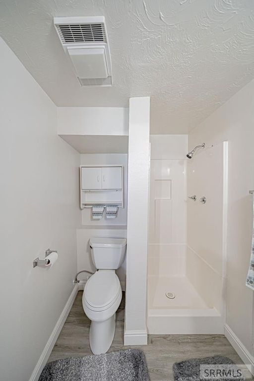 Image 38 of property listing at 1239 N 1100 E, Shelley, ID 83274