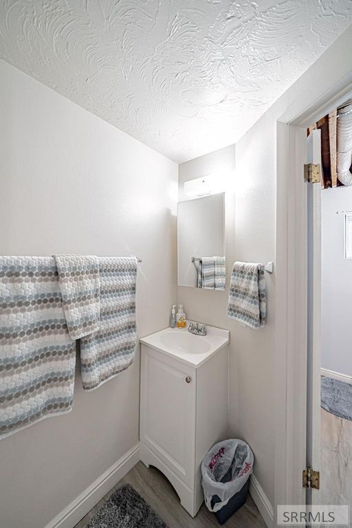 Image 39 of property listing at 1239 N 1100 E, Shelley, ID 83274