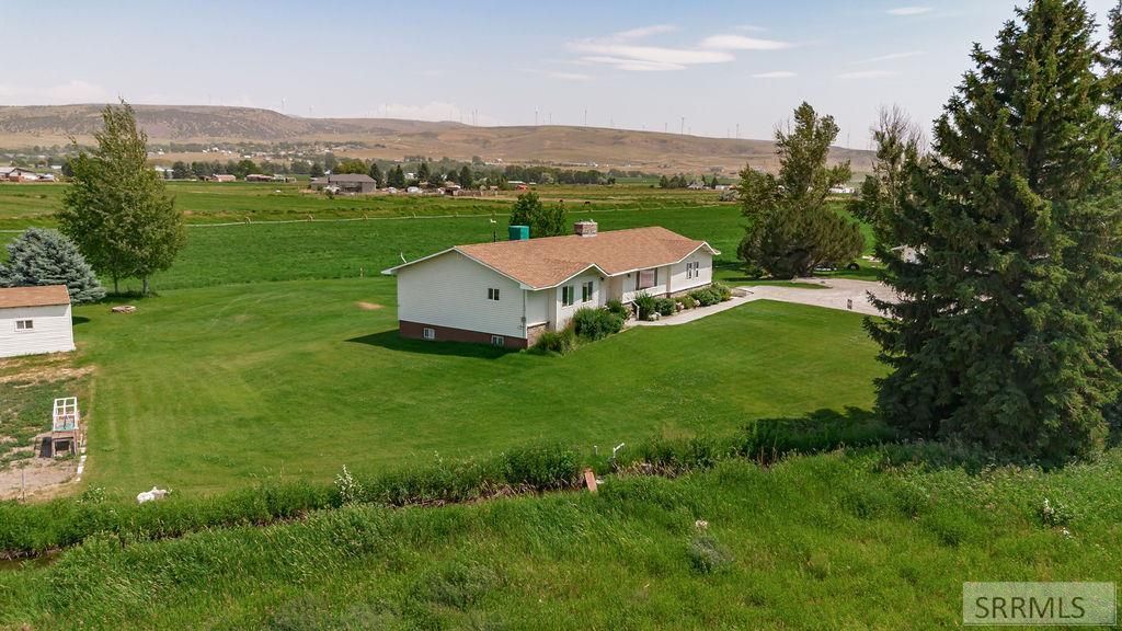 Image 66 of property listing at 1239 N 1100 E, Shelley, ID 83274