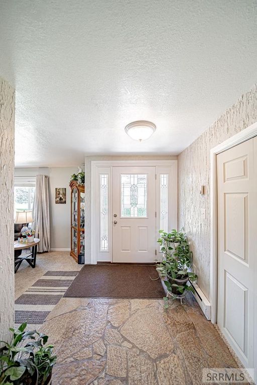 Image 7 of property listing at 1239 N 1100 E, Shelley, ID 83274