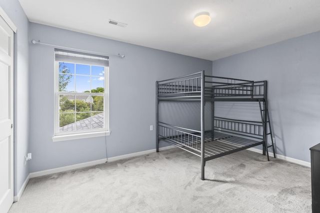 W351N5949 Westshore COURT, Oconomowoc, WI 53066