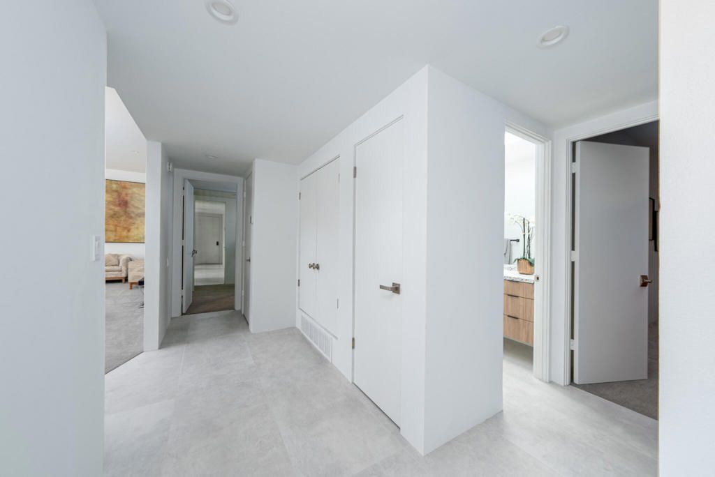 483 Desert Lakes Drive, Palm Springs, CA 92264