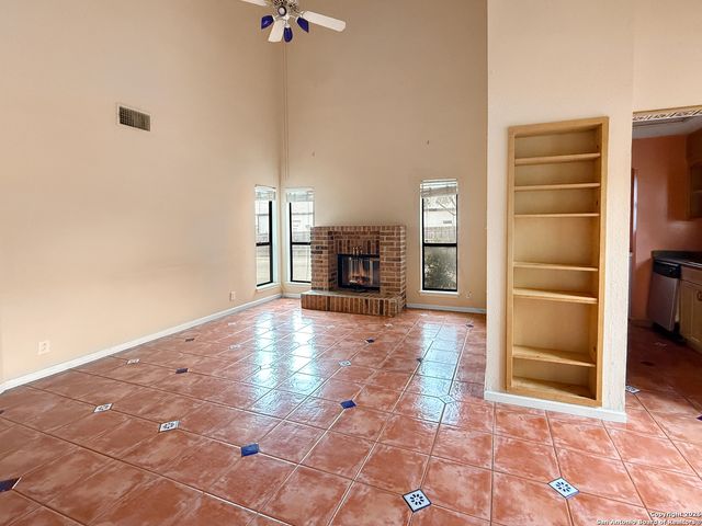 4839 Brandeis St Apt 712, San Antonio, TX 78249