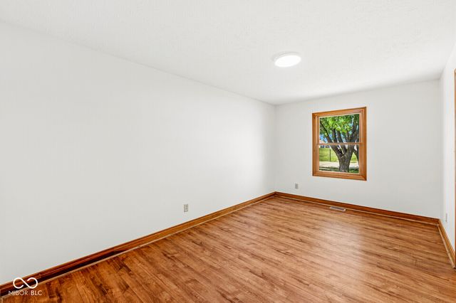 397 Schoolhouse Lane, Bargersville, IN 46106