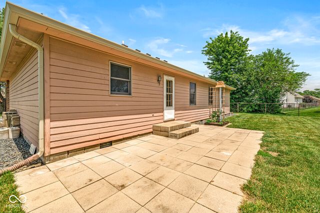 397 Schoolhouse Lane, Bargersville, IN 46106