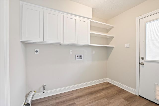 15411 Woodcote Court, Houston, TX 77062