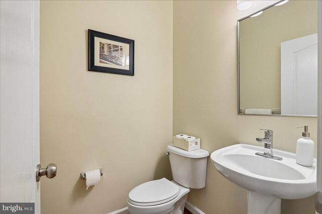 644 SPECTATOR, Landover, MD 20785