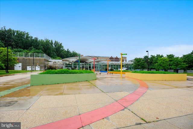 644 SPECTATOR, Landover, MD 20785