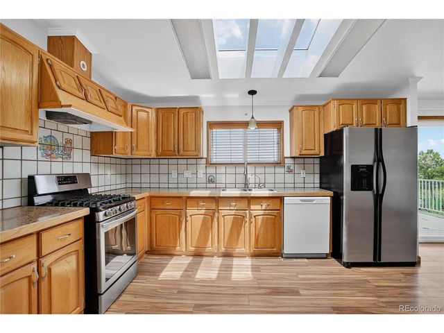 2406 Horrogate Rd, Byers, CO 80103