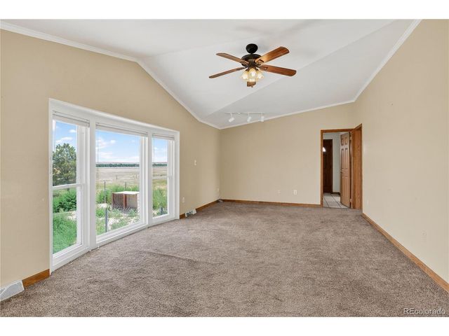 2406 Horrogate Rd, Byers, CO 80103