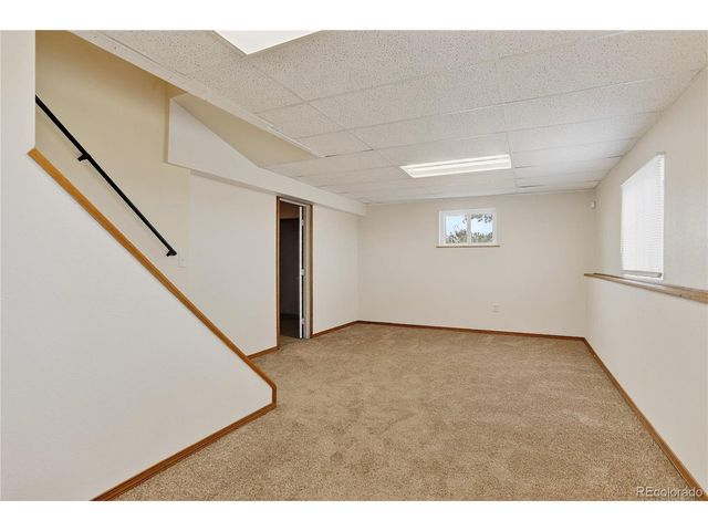 2406 Horrogate Rd, Byers, CO 80103