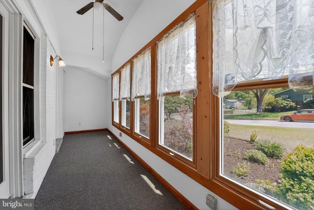 7012 REDMILES RD, Laurel, MD 20707
