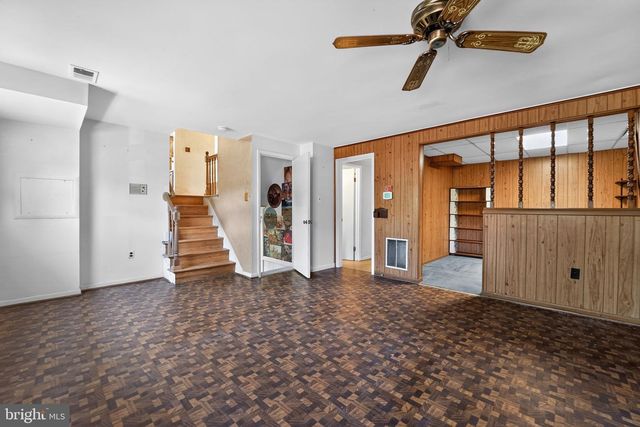 7012 REDMILES RD, Laurel, MD 20707