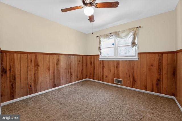 7012 REDMILES RD, Laurel, MD 20707