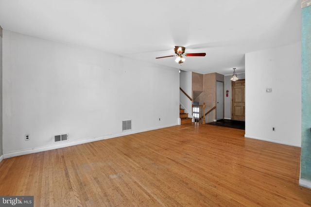 7012 REDMILES RD, Laurel, MD 20707