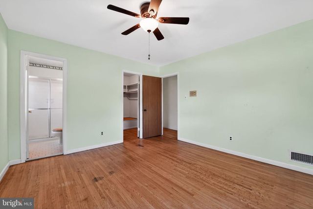 7012 REDMILES RD, Laurel, MD 20707