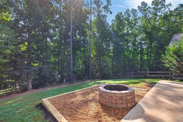 97 Worthington Lane, Villa Rica, GA 30180