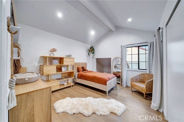 24735 Calle Serranona, Calabasas, CA 91302