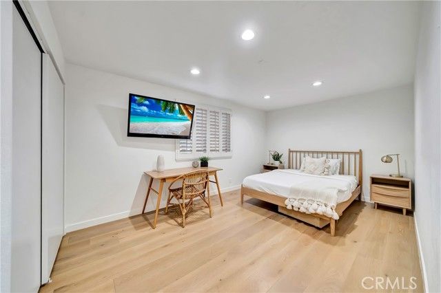 24735 Calle Serranona, Calabasas, CA 91302