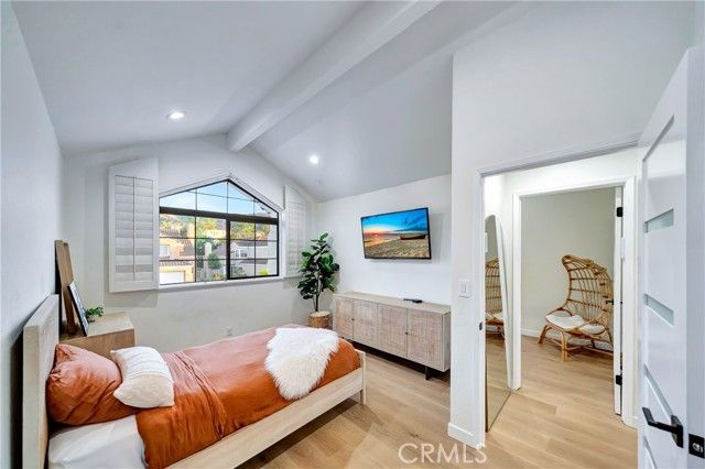 24735 Calle Serranona, Calabasas, CA 91302