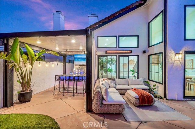 24735 Calle Serranona, Calabasas, CA 91302