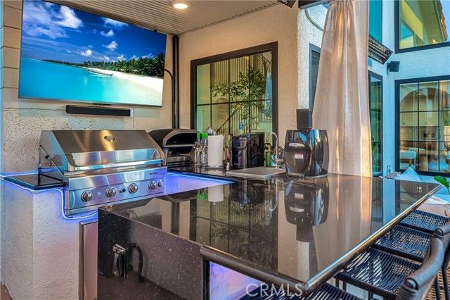 24735 Calle Serranona, Calabasas, CA 91302