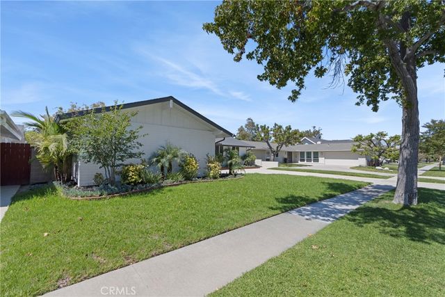3001 Tigertail Drive, Rossmoor, CA 90720