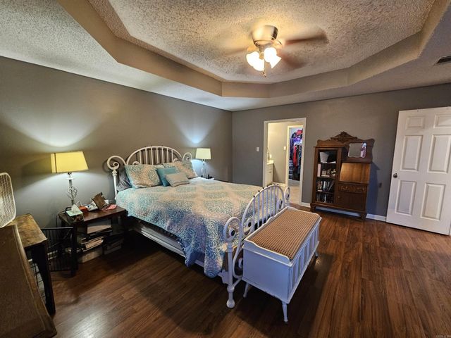 11 Dale Ct, Cabot, AR 72023