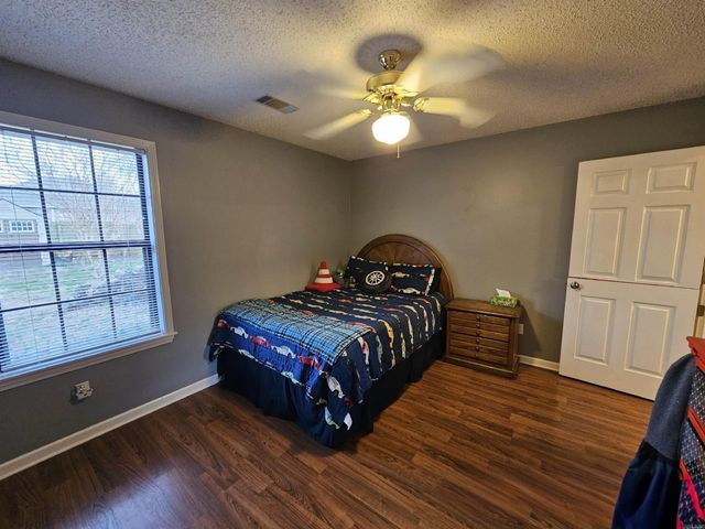 11 Dale Ct, Cabot, AR 72023