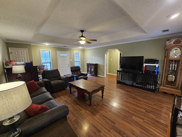 11 Dale Ct, Cabot, AR 72023