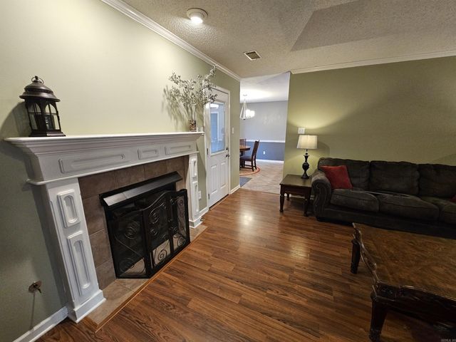 11 Dale Ct, Cabot, AR 72023