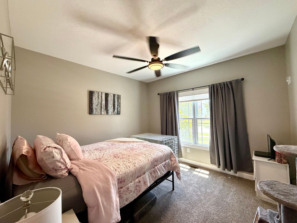 Image 20 of property listing at 665 Kathy Drive, Bourbonnais, IL 60914