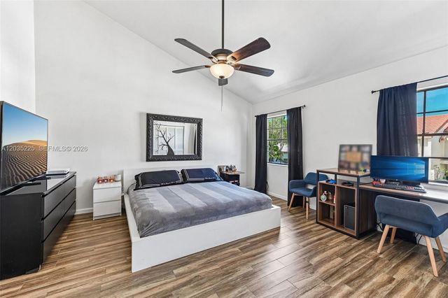 207 NW 45th Ave, Deerfield Beach, FL 33442