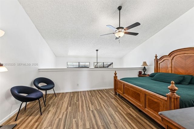 207 NW 45th Ave, Deerfield Beach, FL 33442