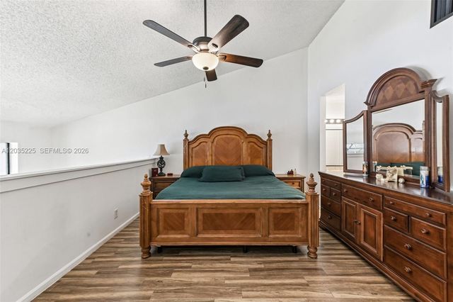 207 NW 45th Ave, Deerfield Beach, FL 33442