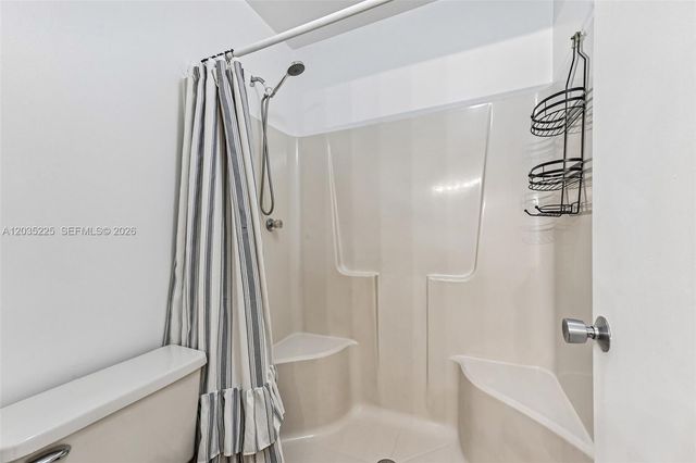 207 NW 45th Ave, Deerfield Beach, FL 33442