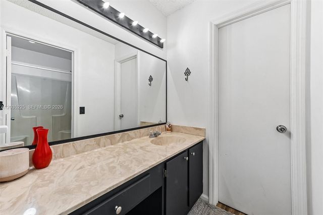 207 NW 45th Ave, Deerfield Beach, FL 33442