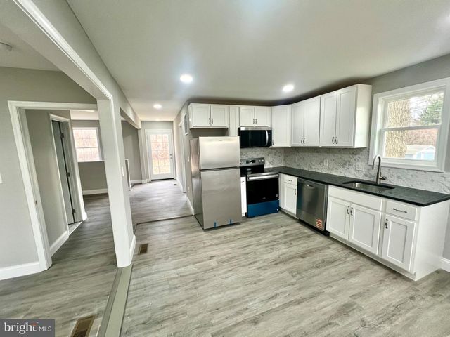 7967 FOSTER AVE, Severn, MD 21144