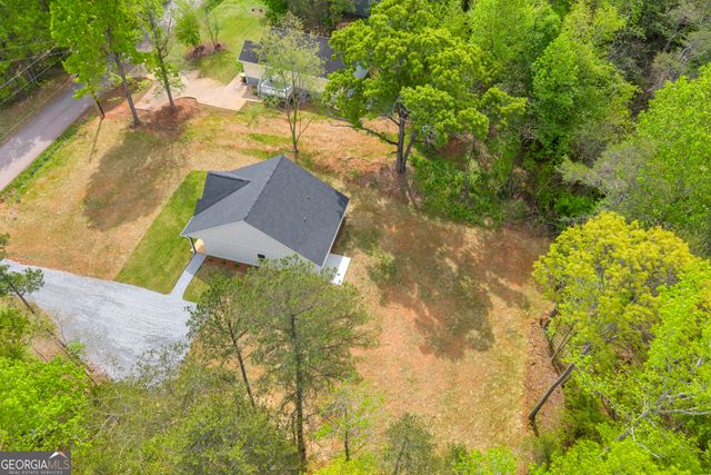 181 Lake Club Drive, Lavonia, GA 30553